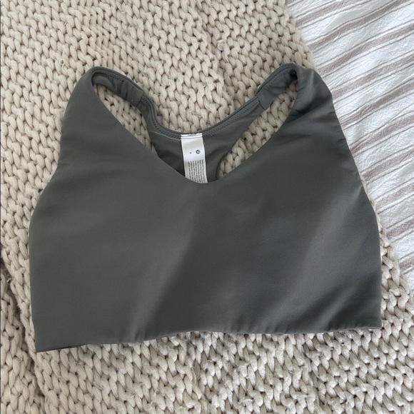 Lululemon Sports Bra - Picture 1 of 3
